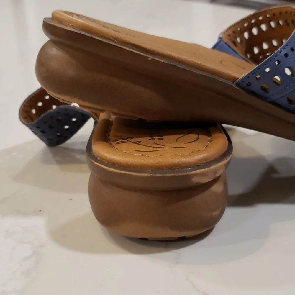 NATURALIZER 7.5 blue leather sandal - Picture 5 of 6
